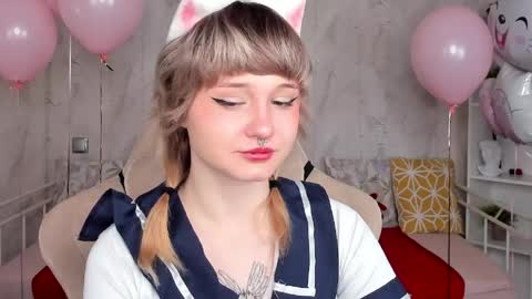 Tori online show from 03.31.26