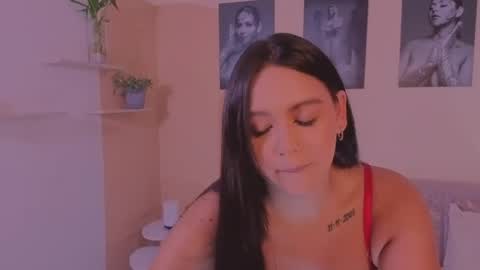 Tori Cross online show from 04.19.26