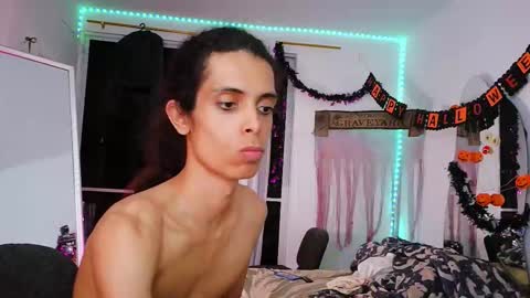 Enzo Moretti online show from 10.17.25