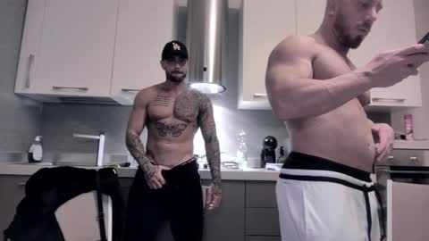 Snapshot of toro_arrapato chatting on 12.03.24 toro_arrapato online show from 12.03.24