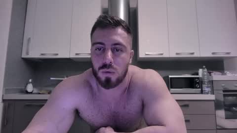 Snapshot of toro_arrapato chatting on 12.19.24 toro_arrapato online show from 12.19.24