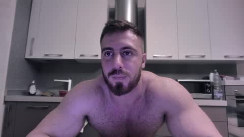 Snapshot of toro_arrapato chatting on 12.19.24 toro_arrapato online show from 12.19.24