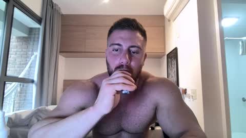 Snapshot of toro_arrapato chatting on 01.14.25 toro_arrapato online show from 01.14.25