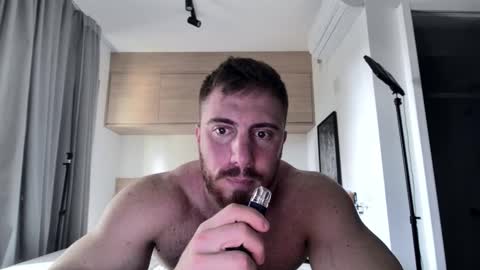 Snapshot of toro_arrapato chatting on 01.19.25 toro_arrapato online show from 01.19.25