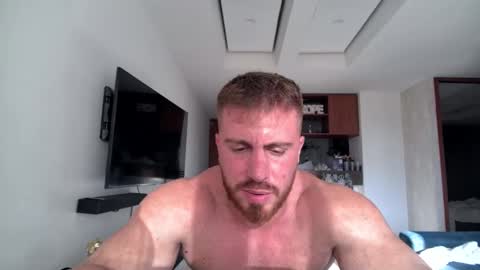 Snapshot of toro_arrapato chatting on 02.16.25 toro_arrapato online show from 02.16.25