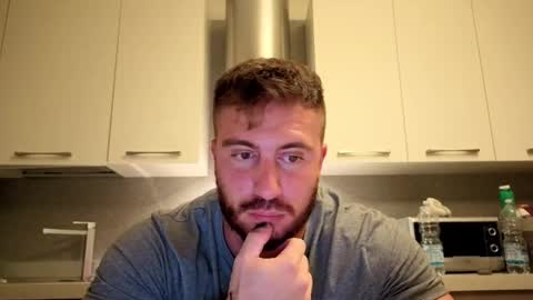 Snapshot of toro_arrapato chatting on 03.12.25 toro_arrapato online show from 03.12.25