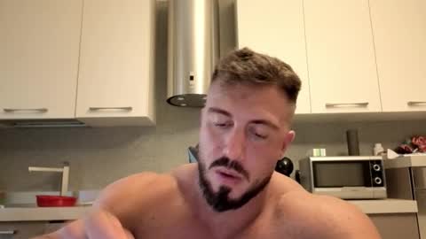 Snapshot of toro_arrapato chatting on 09.13.25 toro_arrapato online show from 09.13.25