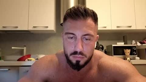 Snapshot of toro_arrapato chatting on 09.14.25 toro_arrapato online show from 09.14.25