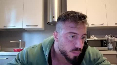 Snapshot of toro_arrapato chatting on 10.08.25 toro_arrapato online show from 10.08.25