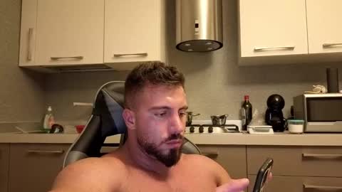 Snapshot of toro_arrapato chatting on 10.16.25 toro_arrapato online show from 10.16.25