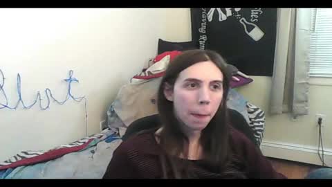 Snapshot of totalfuckingadorable chatting on 02.05.26 Luna online show from 02.05.26