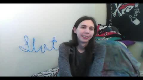 Snapshot of totalfuckingadorable chatting on 02.18.26 Luna online show from 02.18.26