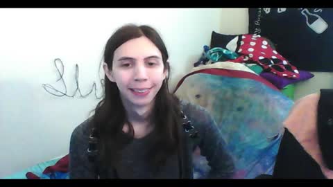 Snapshot of totalfuckingadorable chatting on 02.19.26 Luna online show from 02.19.26