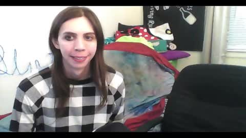 Snapshot of totalfuckingadorable chatting on 03.01.26 Luna online show from 03.01.26