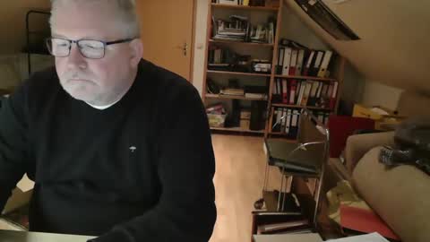 Snapshot of toto758 chatting on 01.18.26 toto758 online show from 01.18.26