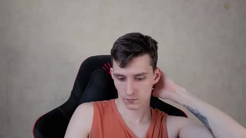 Snapshot of touch_me8 chatting on 04.01.26 Arti online show from 04.01.26