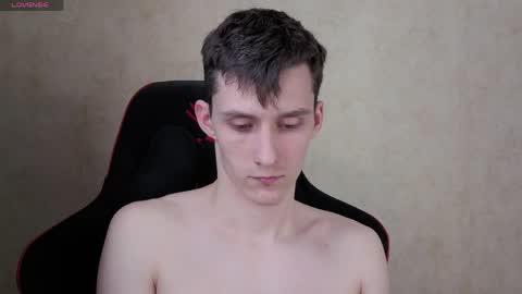 Snapshot of touch_me8 chatting on 04.09.26 Arti online show from 04.09.26