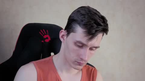 Snapshot of touch_me8 chatting on 04.15.26 Arti online show from 04.15.26