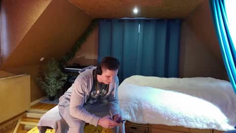 Paul online show from 02.23.25