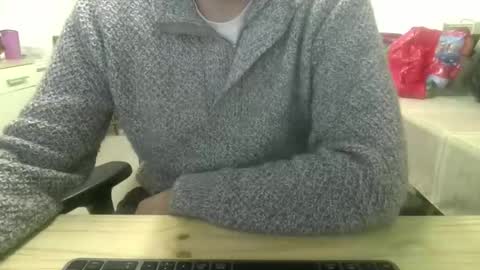 toumout222 online show from 12.22.25