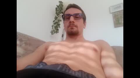 towlie90 online show from 12.17.24