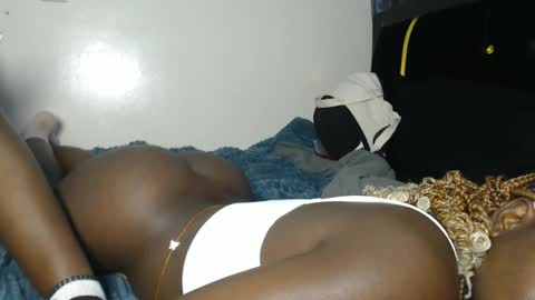 Snapshot of toxic_aa chatting on 03.27.26 Toxicaa online show from 03.27.26