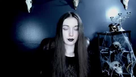 toxicdomme online show from 02.12.26