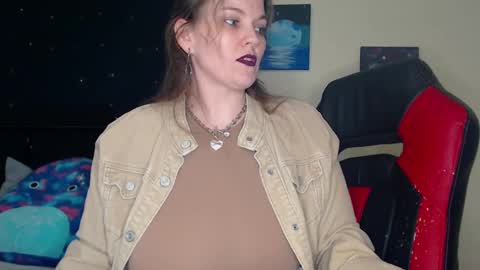 Lilly Miss Mistress Goddess Maam Queen Boss online show from 01.03.25