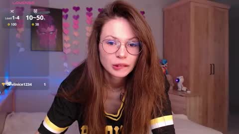 toxkiss online show from 09.30.25