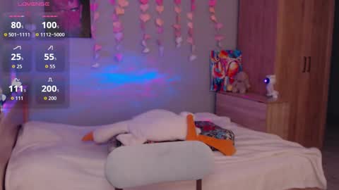 toxkiss online show from 10.08.25