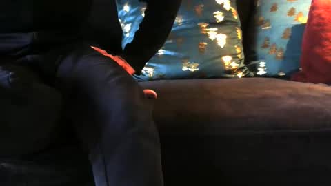 Snapshot of toypaar69 chatting on 12.14.24 PIM und TAM online show from 12.14.24