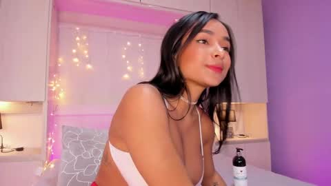 Tracy Evans online show from 01.23.25