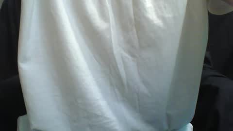 Snapshot of trackielad21 chatting on 01.06.25 trackielad online show from 01.06.25