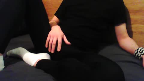 Snapshot of trackielad21 chatting on 01.11.25 trackielad online show from 01.11.25