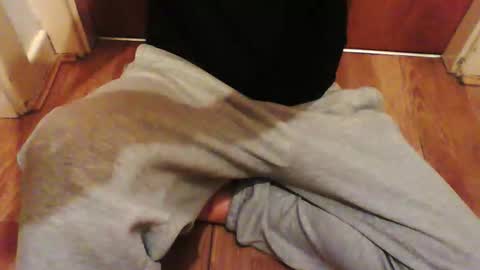 Snapshot of trackielad21 chatting on 10.04.25 trackielad online show from 10.04.25