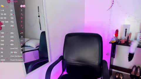 tracy online show from 10.23.25