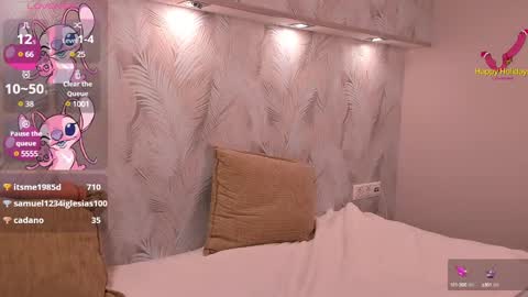 Snapshot of tracy_tay1or chatting on 12.05.24 Tracy GMT2 Mon 3 AM - 4 PM Tue 3 AM - 4 PM Wed 3 AM - 4 PM Thur 3 AM - 4 PM Fri 3 AM - 4 PM online show from 12.05.24