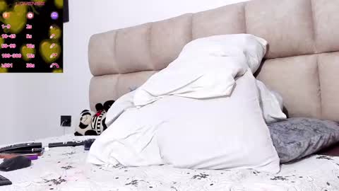 Daniela online show from 03.05.25