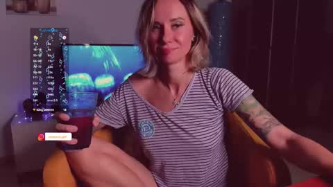 Snapshot of trafka_murafka chatting on 09.21.25 Hey my name is Kiri Kiri online show from 09.21.25