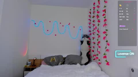 Ariana and Erik online show from 10.16.25