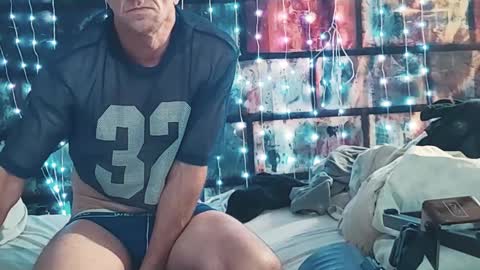 Snapshot of trailer_made chatting on 01.30.25 Ethan Nash online show from 01.30.25