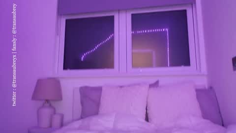 aubrey 3 online show from 09.28.25