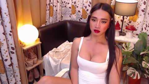 Snapshot of transgoddessrosy chatting on 02.16.25 ROSY TAN BE MY KING DONT FORGET TO FOLLOW AND THUMBS UP ME online show from 02.16.25