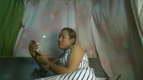 transhottie28 online show from 02.02.25