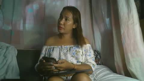 transhottie28 online show from 02.12.25