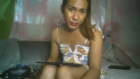 transhottie28 online show from 02.16.25