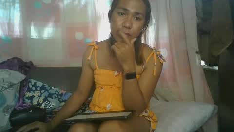 transhottie28 online show from 02.21.25