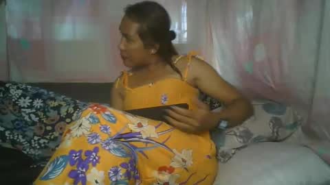 transhottie28 online show from 02.21.25