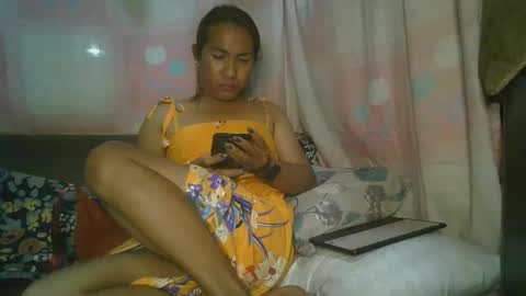 transhottie28 online show from 02.21.25