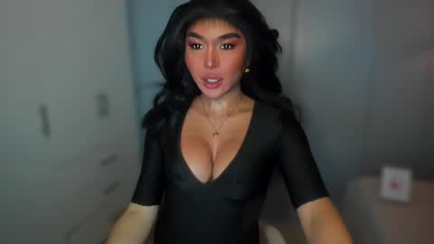 ALMIGHTY GODDESS VALENTINA online show from 12.01.24